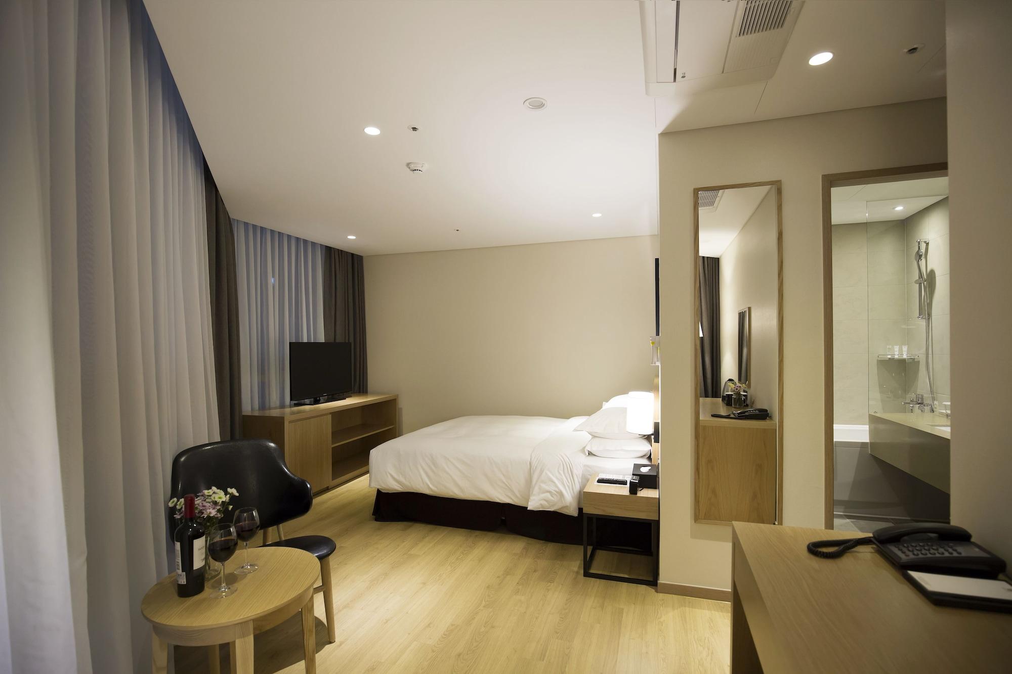 Best Western Haeundae Hotel Пусан Екстериор снимка