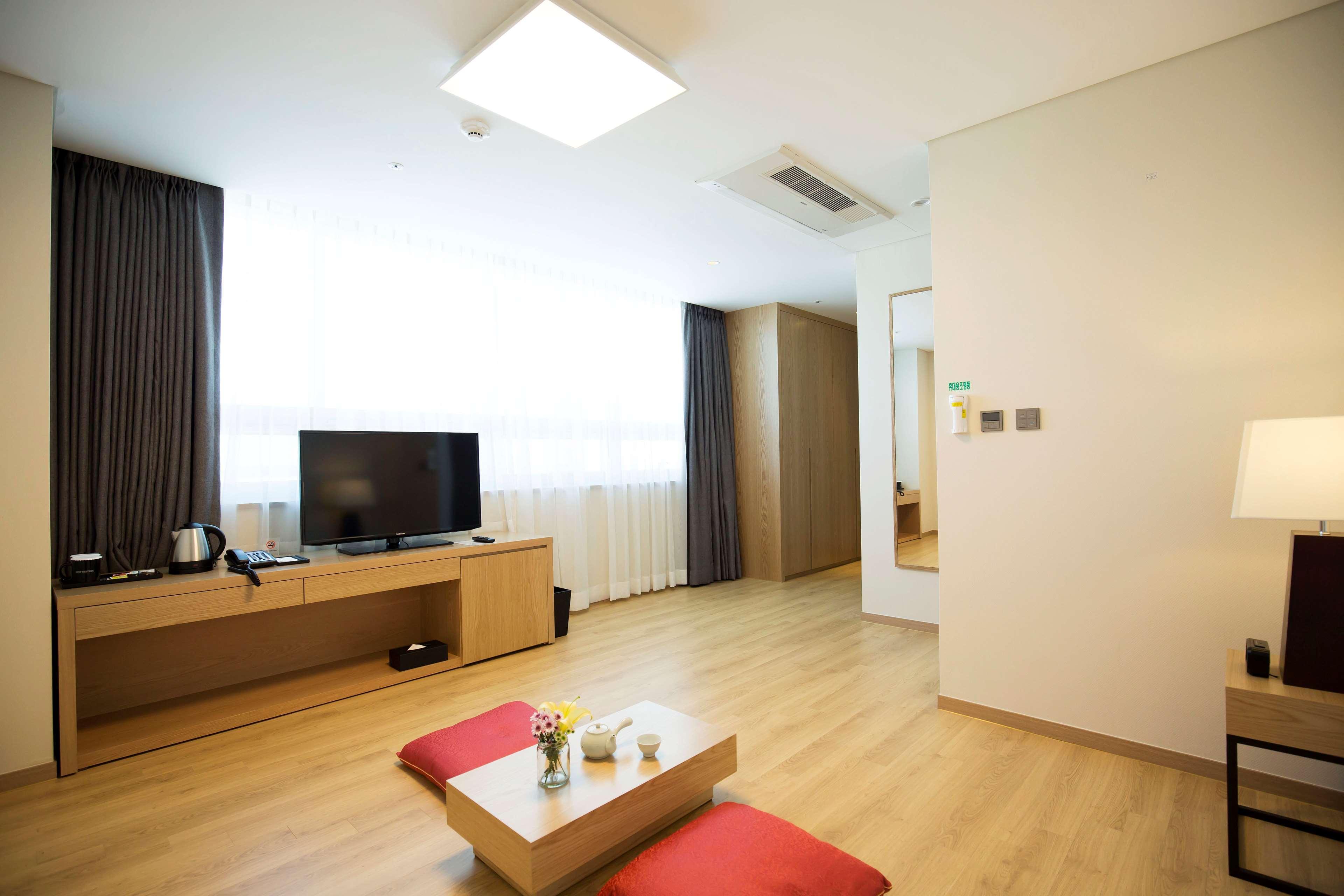 Best Western Haeundae Hotel Пусан Екстериор снимка