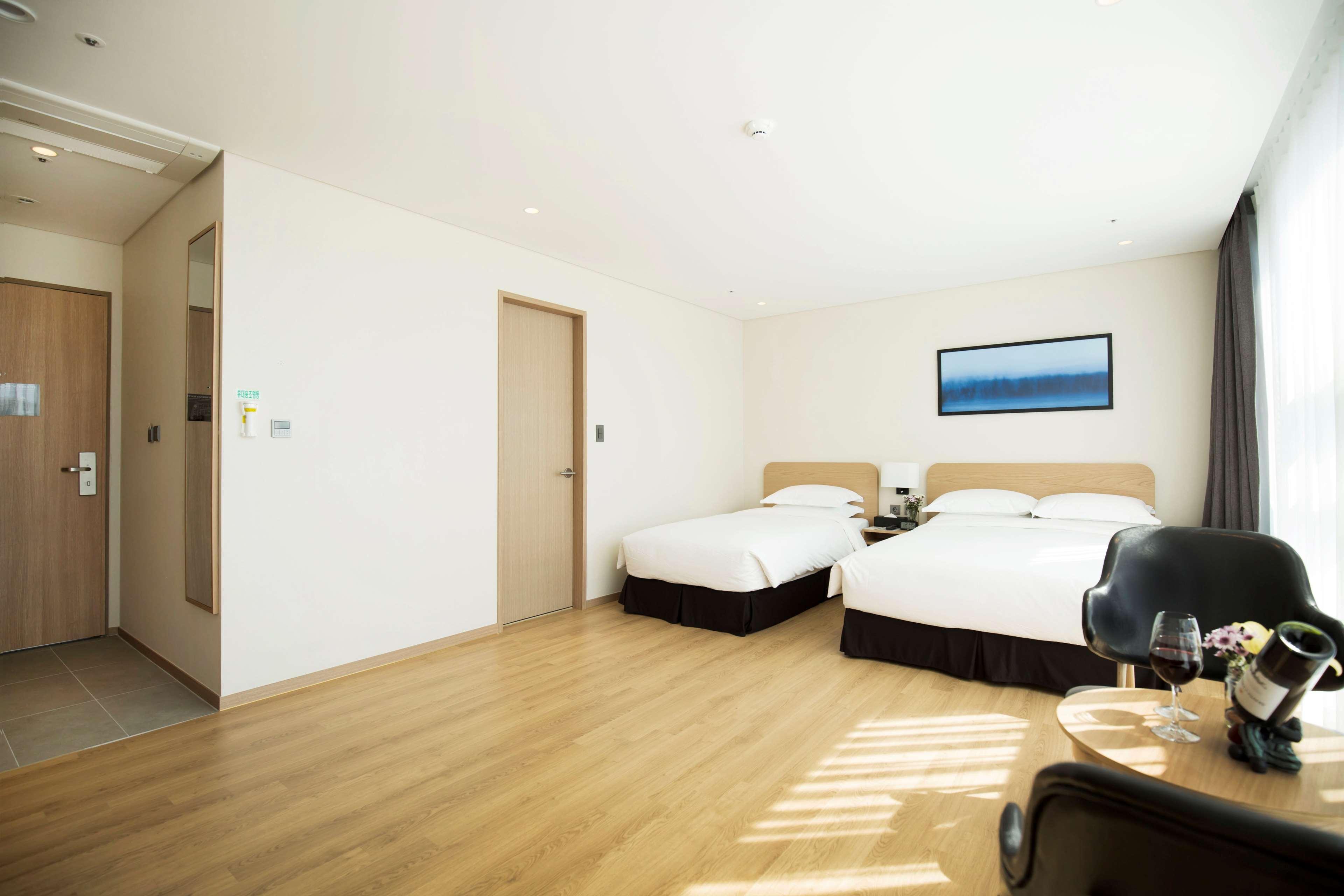 Best Western Haeundae Hotel Пусан Екстериор снимка