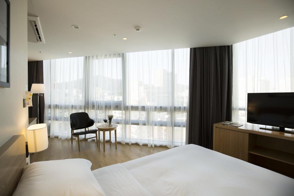 Best Western Haeundae Hotel Пусан Екстериор снимка